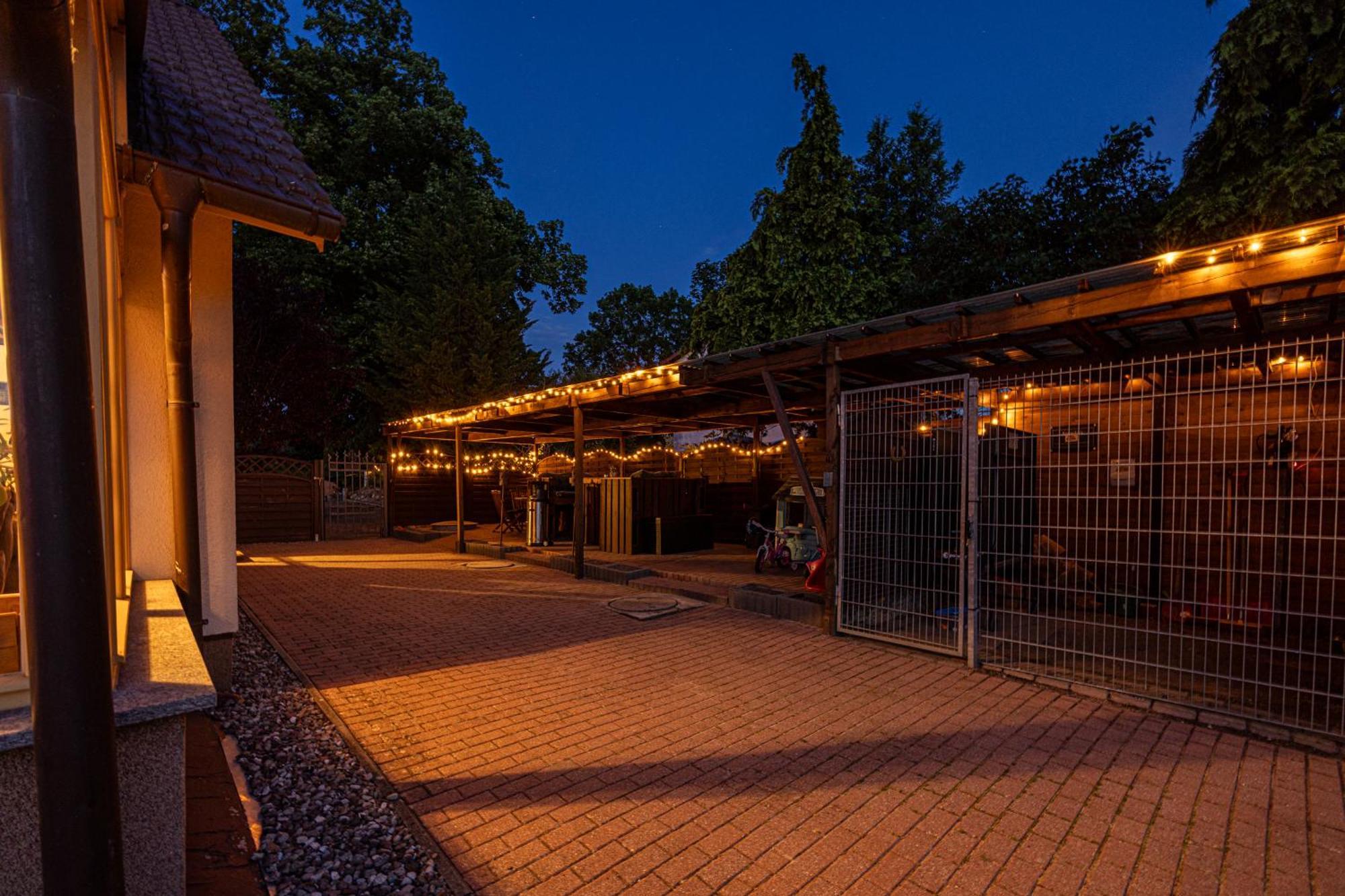 Wellnessparadies Mit Sauna Und Whirlpool Krakow am See Exterior photo